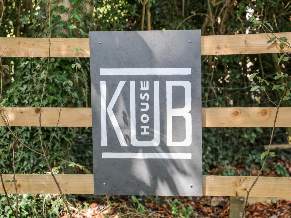 Kub House Villa Tring Exteriör bild